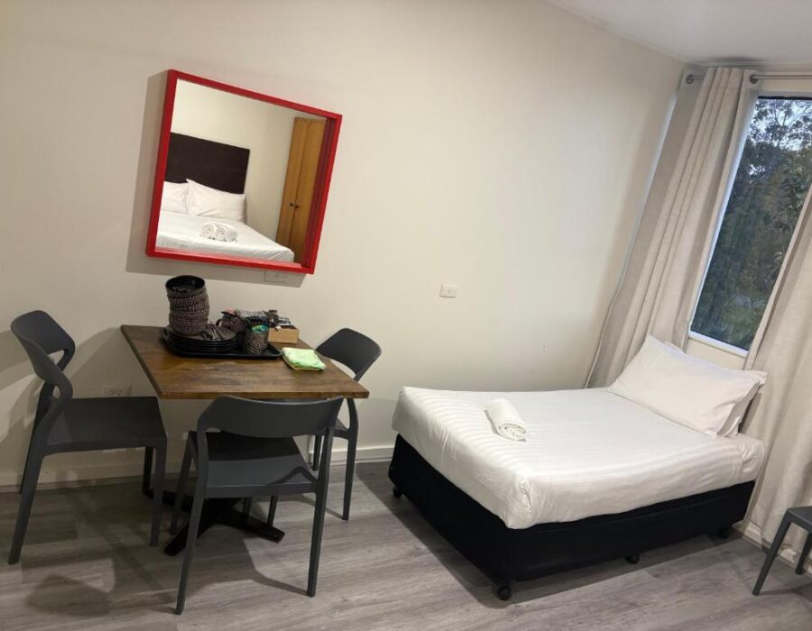 Family Room 3 Single Beds
