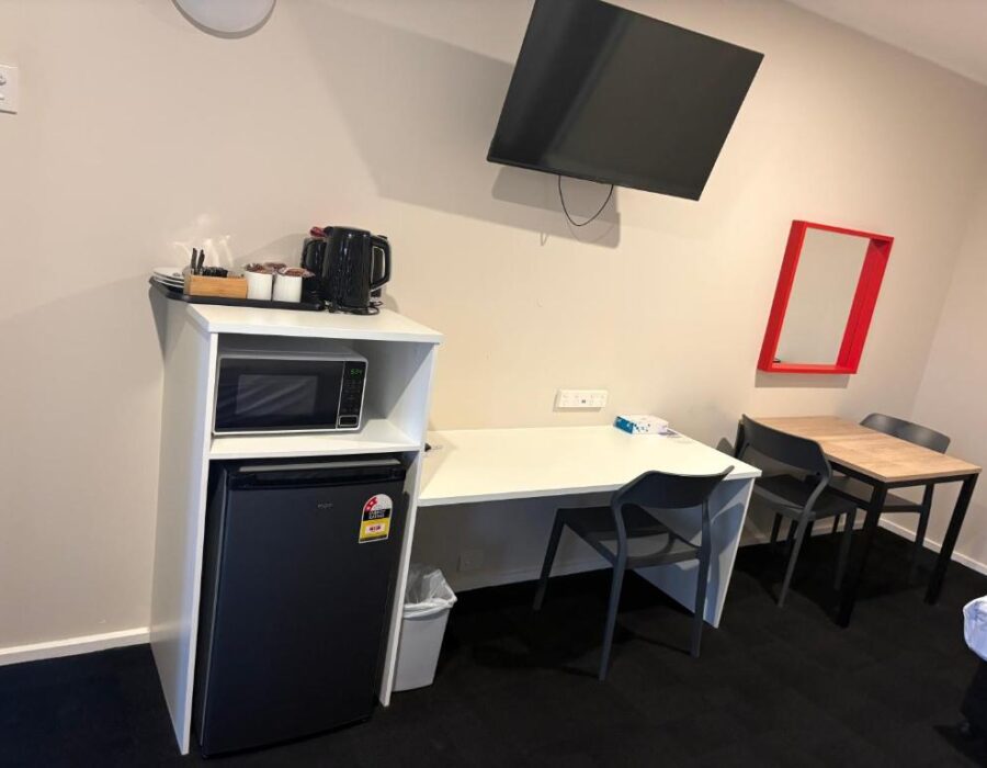 Triple Room Kitchenware