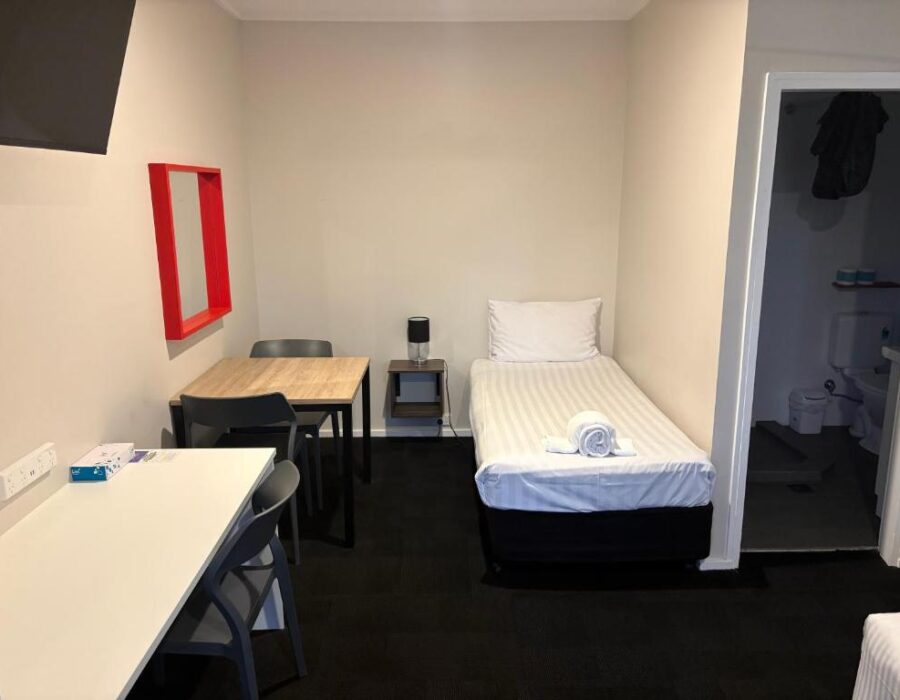 Triple-Room 1-Single Bed