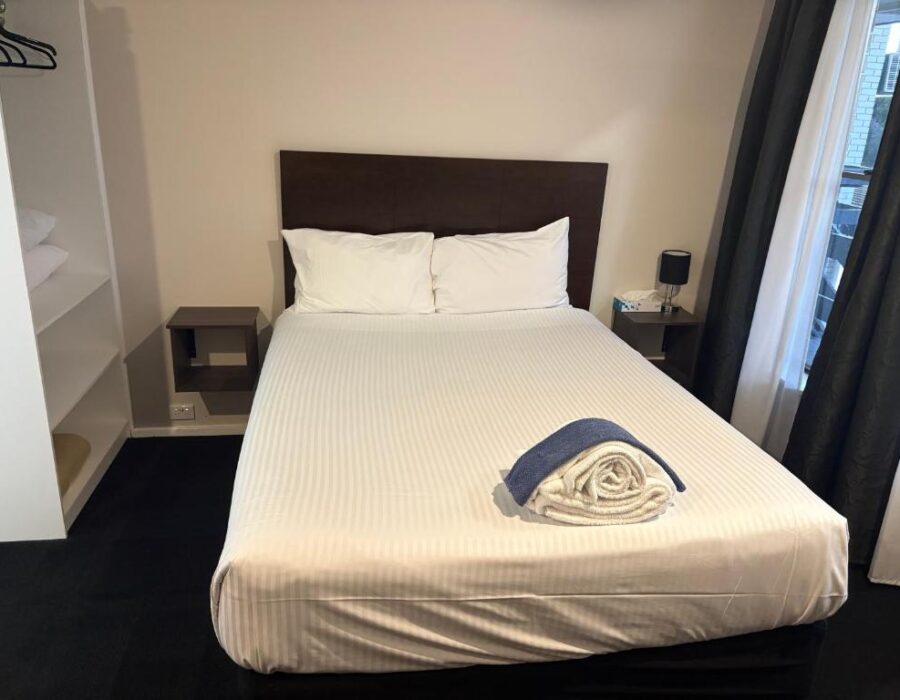 Triple Room with 1 Queen Bed and 1 Single Bed