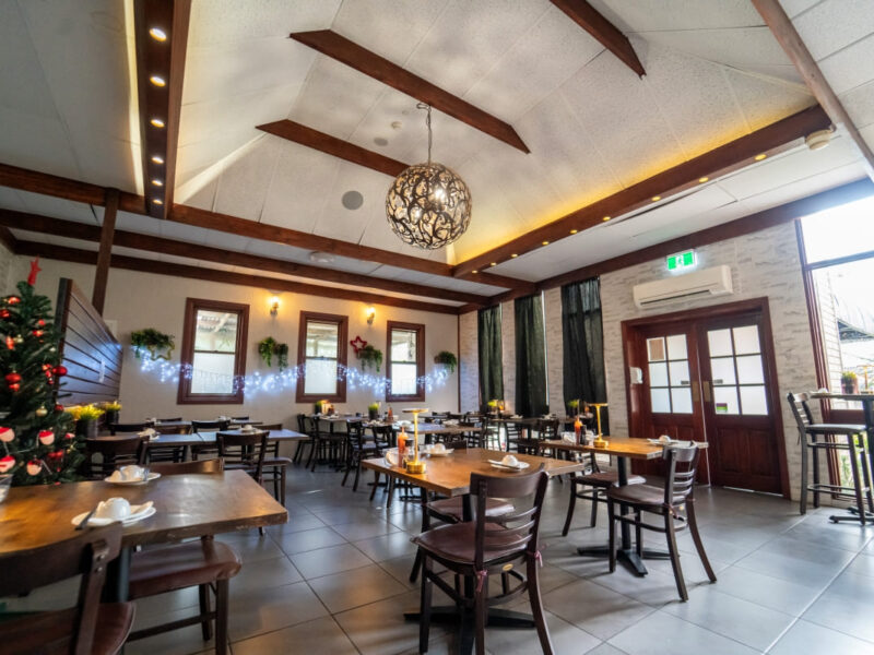 Bao N Buns Dinner Area