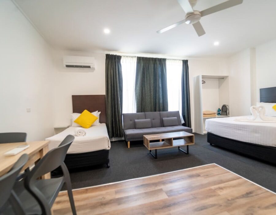 Medium Family Room