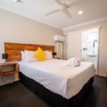 Standard Queen Room Bed